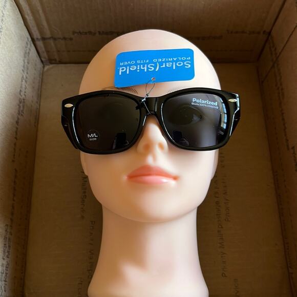 Solar Shield Fits Over Polarized Round Club Sunglasses Black M/L - Picture 1 of 8
